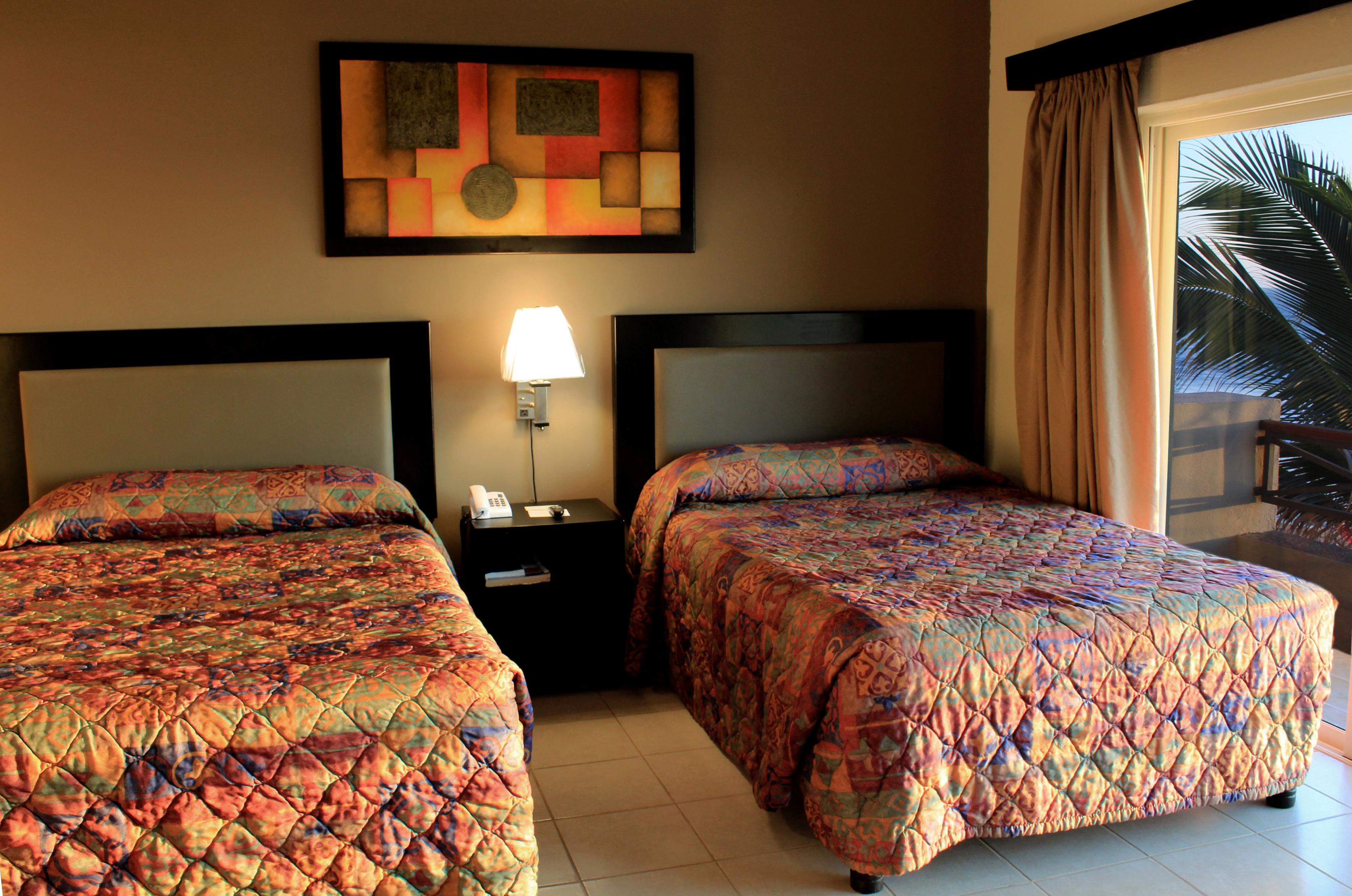 Hotel La Siesta Malecon Масатлан Екстериор снимка