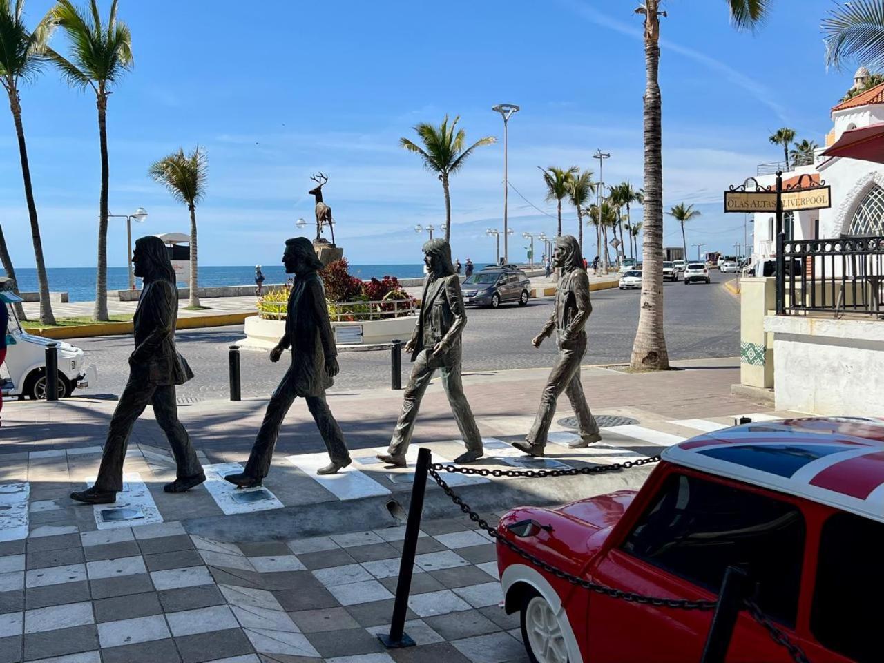Hotel La Siesta Malecon Масатлан Екстериор снимка